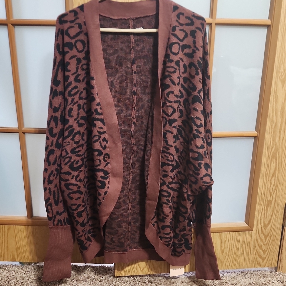 BloomChic Animal Print Cardigan in Brown and Black Size 22-24